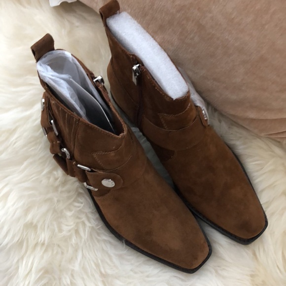 DKNY genuine oiled suede Mina- Western Bootie. -latte size 7. New - Picture 3 of 9